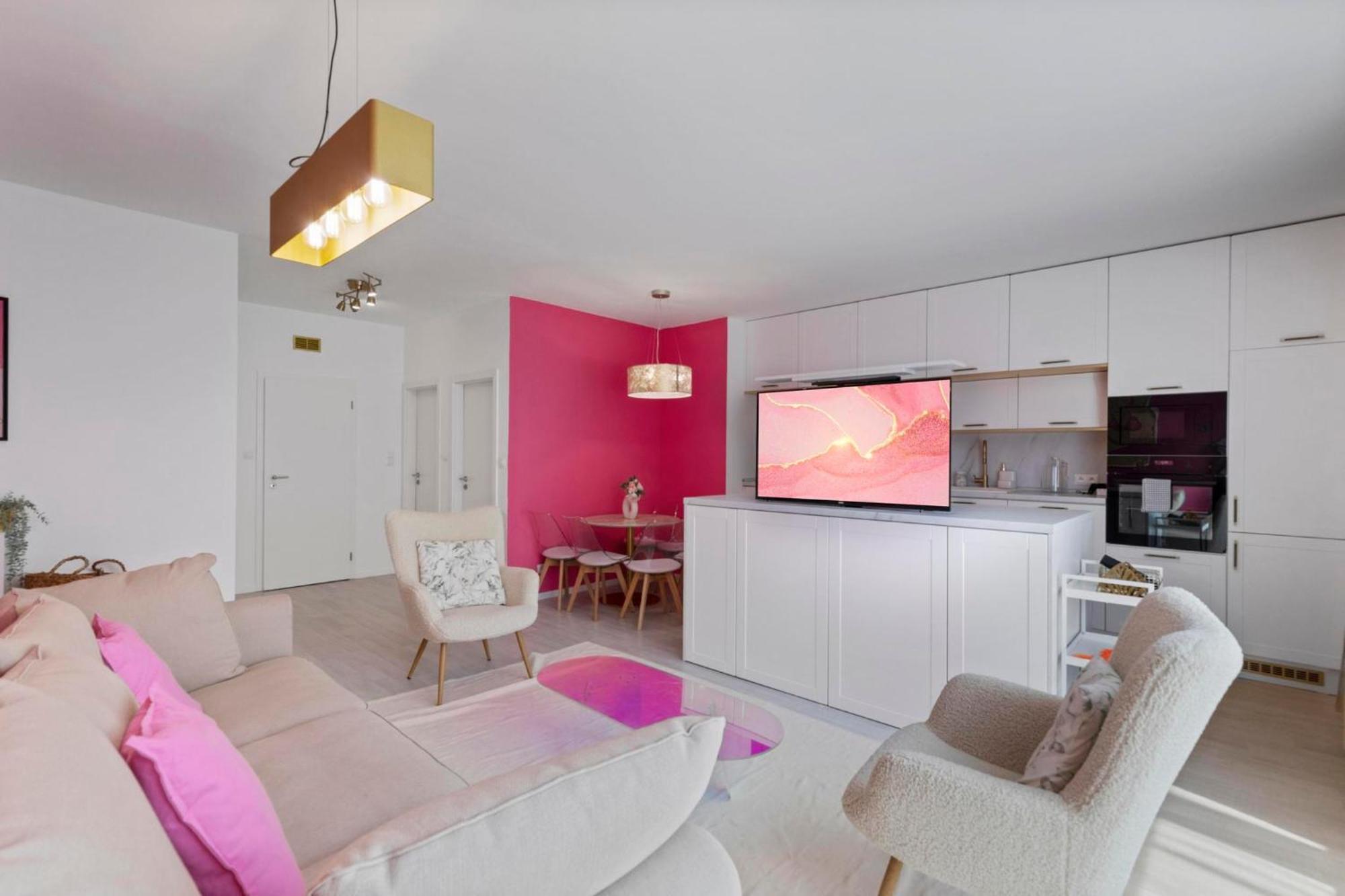 Апартаменти Lam Pink - Jacuzzi - Ac - Ps4 Братислава Екстер'єр фото